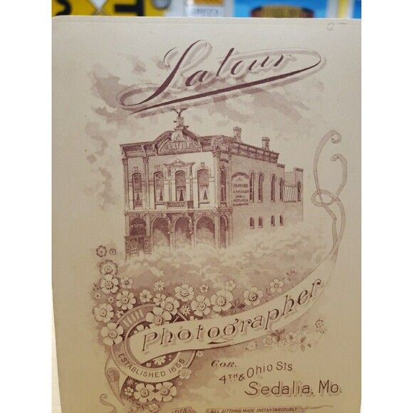 Antique Cabinet Card Photo Baby Infant c1880s LaTour Photographer Sedalia MO - Picture 7 of 12